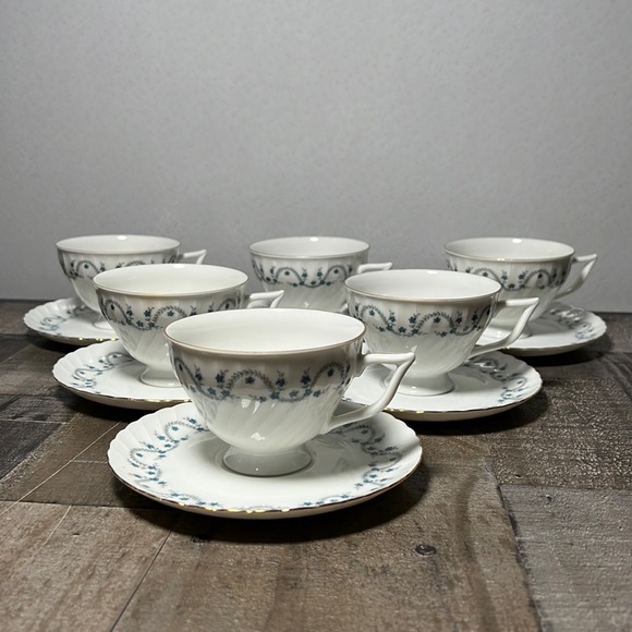 Vintage 40's Royal Tettau Germany Fine Porcelain Cups Saucers Hand Painted Rare - Picture 1 of 9